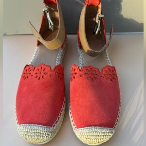 DSW Crown Vintage Red Espadrille Flats Brand New Size 7.5